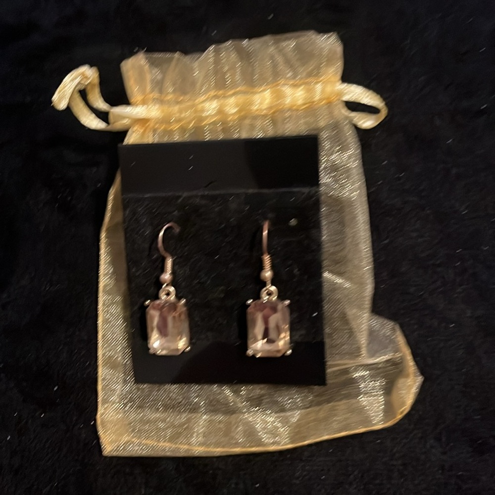 Earings